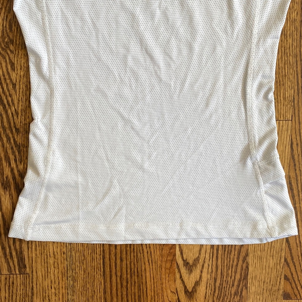 White with tiny grey polka dots Lululemon long sleeve with silverescent, XS/S - Picture 5 of 13